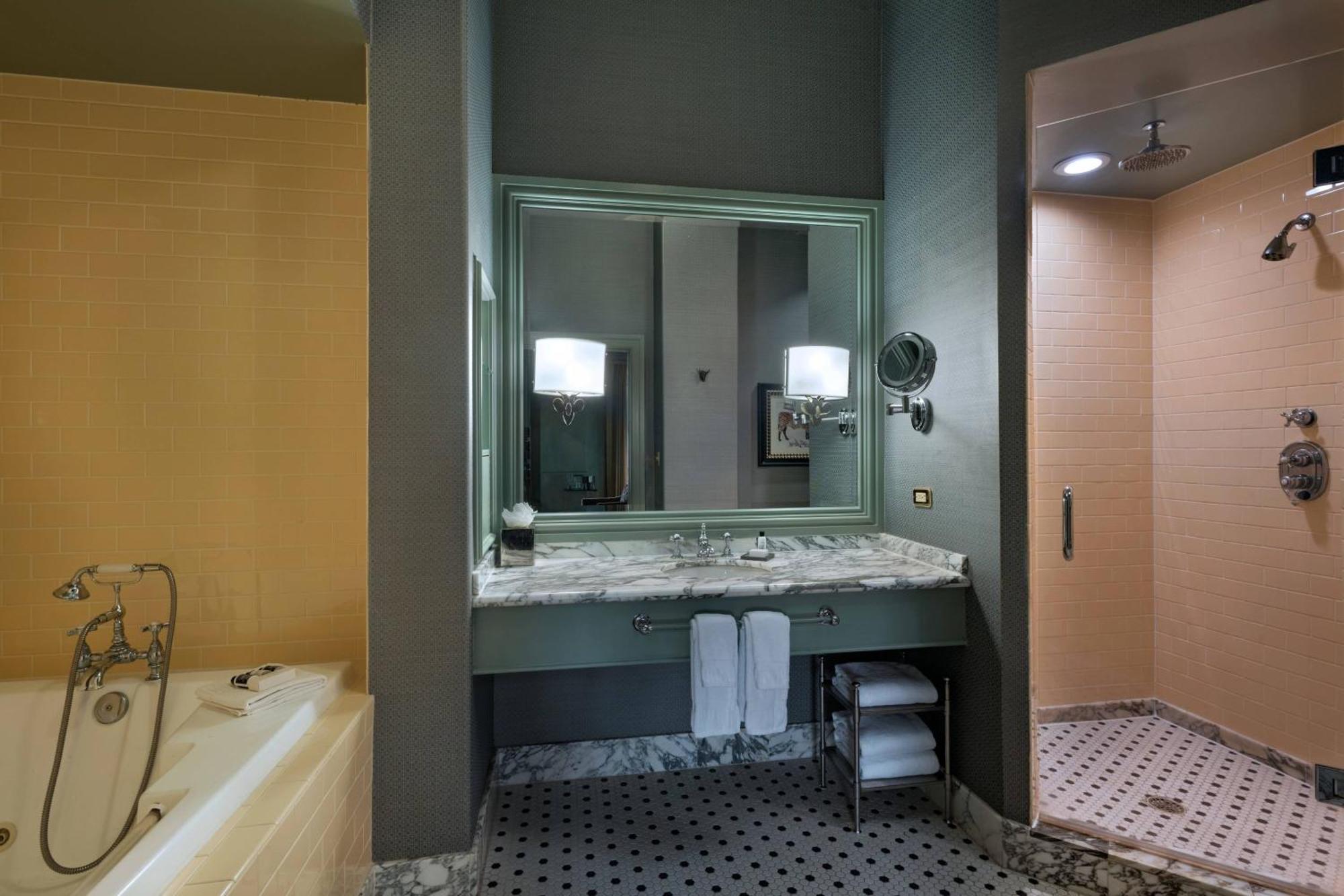 Hotel Icon, Autograph Collection Houston Bagian luar foto